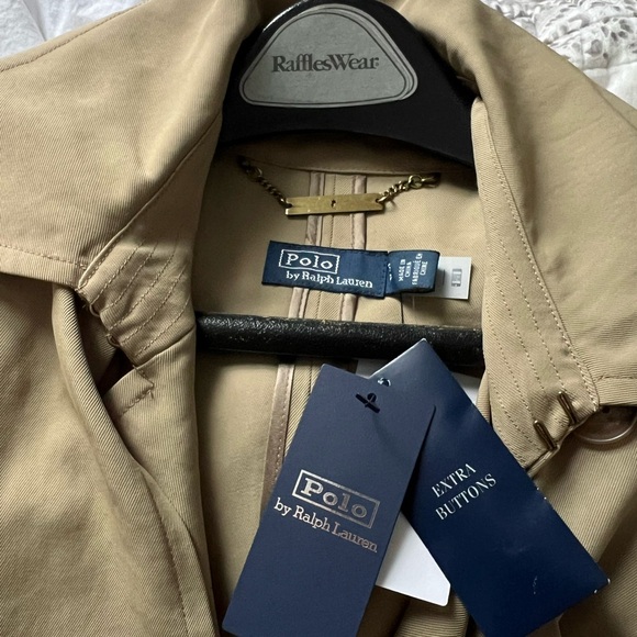Ralph Lauren trench coat - Picture 2 of 5